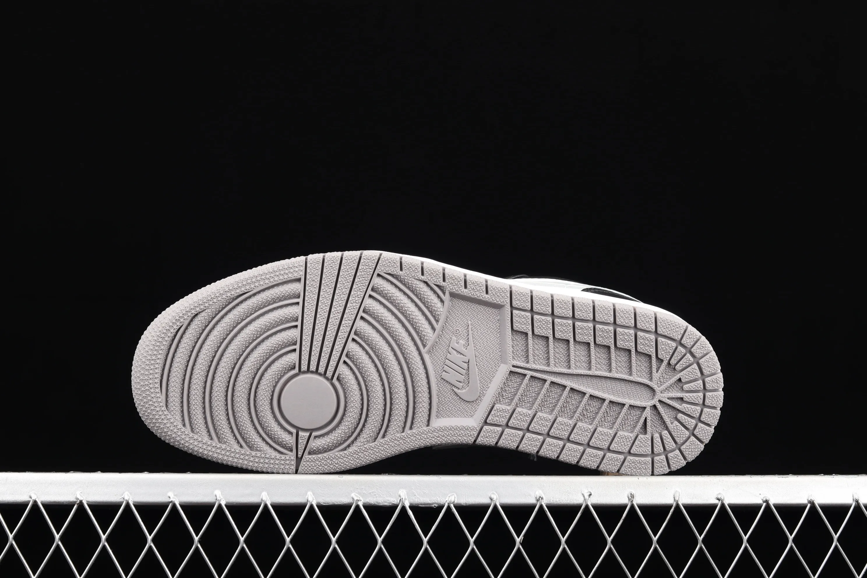 All categories Air Jordan Jordan series basketball shoes Air Jordan 1 Low X version Air Jordan 1 Low AJ1 Joe 1 low-top cultural and leisure sports sneakers 553558-039